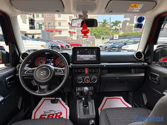 jeepetas y camionetas - 2025 SUZUKI JIMNY  6