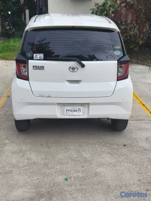 carros - Toyota pixis 2019 3