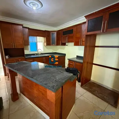 casas - VENDO moderna Vivienda en Residencial Altos de Abr 4