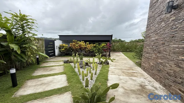 casas vacacionales y villas - Villa con Impresionante Vista al Mar - ¡Tu Pedacito de Paraíso te Espera! 5
