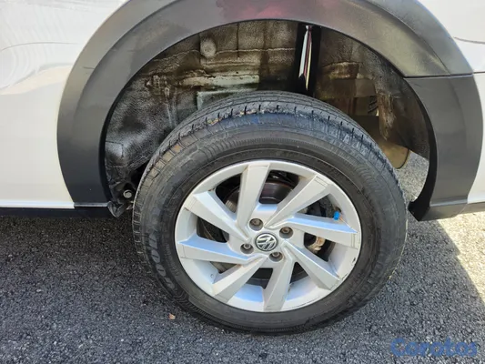 jeepetas y camionetas - Volkswagen saveiro 2023 2
