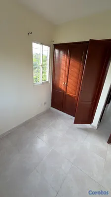 apartamentos - Apartamento en venta en Los Prados, Santiago | 3 hab. y 2 parqueos
2 baños.  15