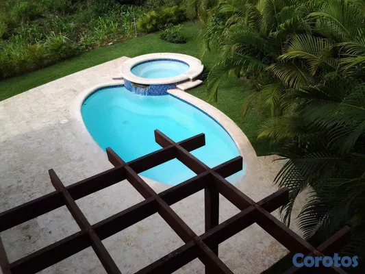 casas vacacionales y villas - Exclusiva Villa en Venta, Juan Dolio 2