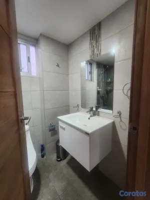 apartamentos - vendo zona universitaria dos habitaciones 2.5 baños dos parqueos área de lavado  10