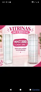 Vitrina elegante para tienda o consultorio