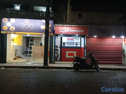 oficinas y locales comerciales - se alquila  2