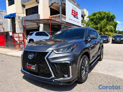 2020 TOYOTA HIGLANDER XLE 