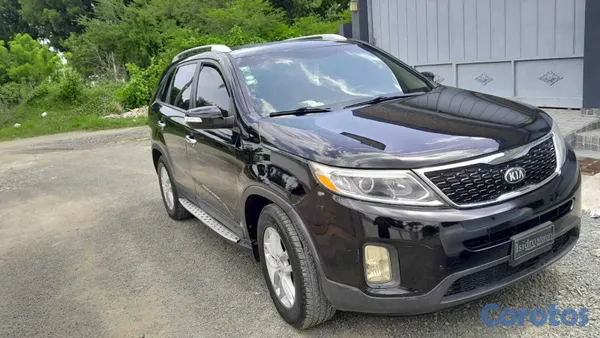 jeepetas y camionetas - KIA SORENTO 2015 LX V6 3.3L — 3 FILAS. 4