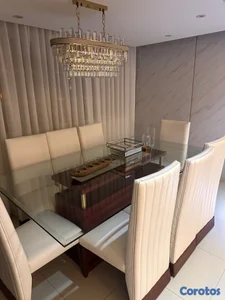 Imponente Juego de comedor 8 sillas