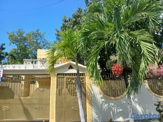 casas - casa de 2 niveles en venta  2