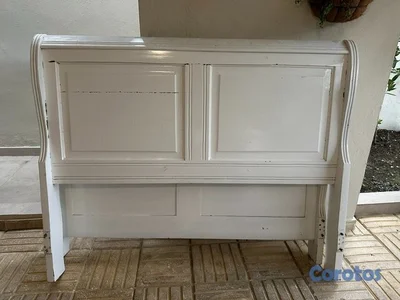 Espaldar para cama tipo trineo en caoba