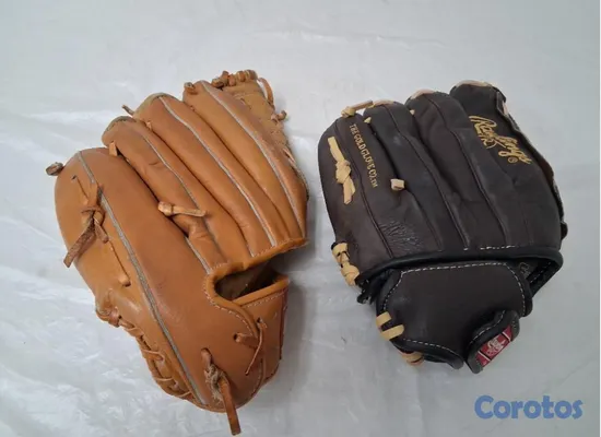Artículos Deportivos - Par de guantes Rawling originales - Usados para ni 5