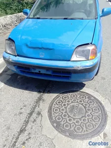 vendo como honda logo chocado, daños menores 