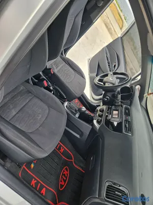 carros - kia rio 2017 doch 4