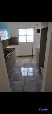 casas - Casa de 6 habitaciones en venta cerca a la Av Inde 8