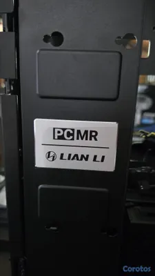 computadoras y laptops - Case Lian Li O11 Compact + 5 Fan Lian Li Wireless  3