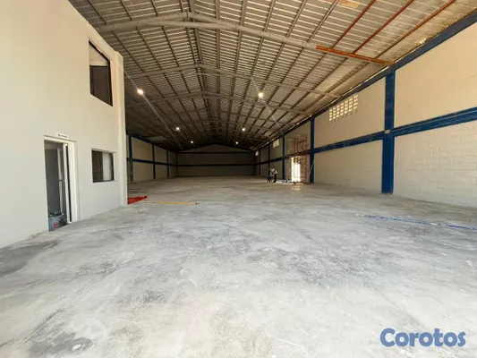 otros inmuebles - Alquilo Nave 900 mts Proximo a la   Aut. Las Americas  6