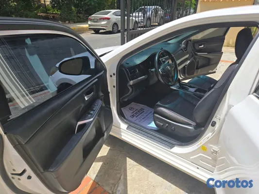 carros - Toyota camry se 2017 3