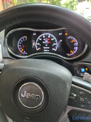 jeepetas y camionetas - vamos a negociar tengo otra nueva no es por vieja que la vendo . 7