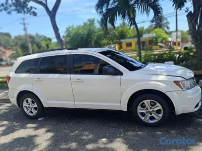 VENTA DE VEHICULO DODGE JOURNEY 