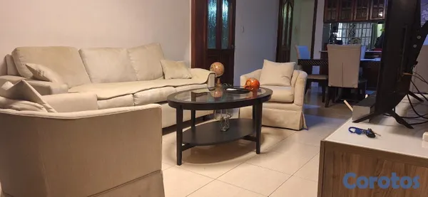 apartamentos - vendo primer nivel mirador sur dos habitaciones dos baños servicio parqueo  4