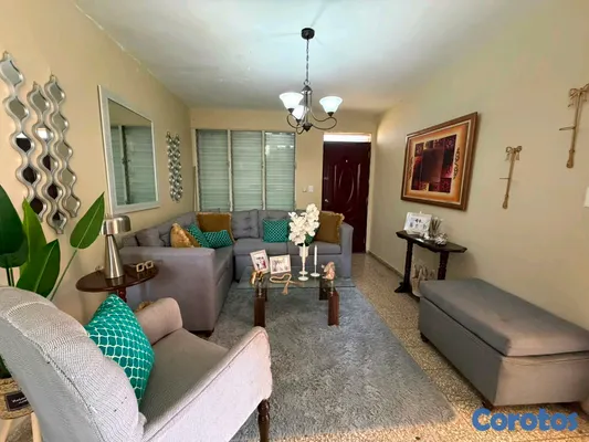 apartamentos - Casa de 2 Niveles en Venta en Hondurad del Oeste, con vista al mar  8