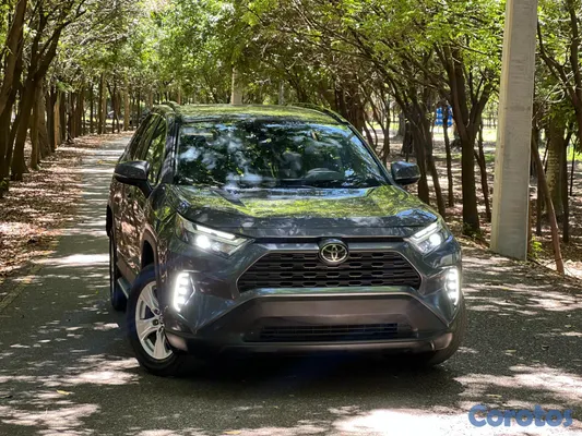 jeepetas y camionetas - TOYOTA RAV4 XLE 2022 11