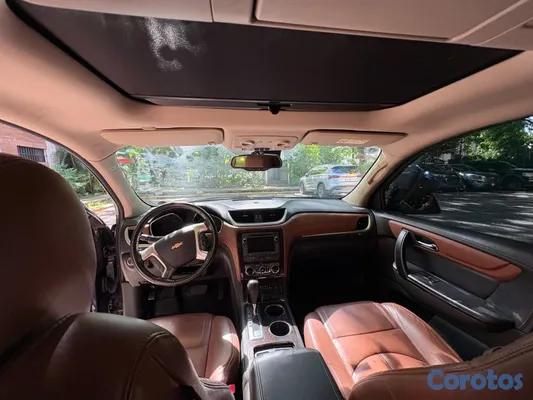 jeepetas y camionetas - Vendo Chevrolet Traverse  5