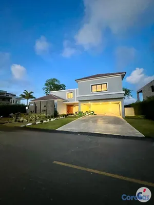 casas - Villa en renta en Punta Cana Village, amueblada de 13