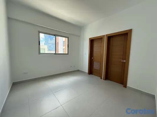 apartamentos - Apartamento de Lujo en Alquiler | Bella Vista, Santo Domingo, 5to nivel.

 7