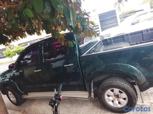jeepetas y camionetas - Toyota Hilux 2009 8