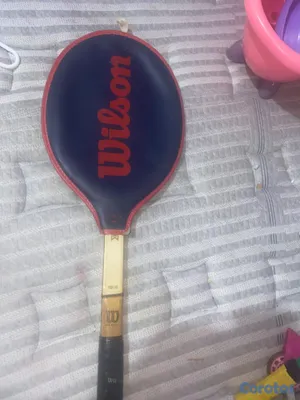 instrumentos musicales - VENDO UQUELELE, Y RAQUETA PROFESIOANL DE TENNIS.  4