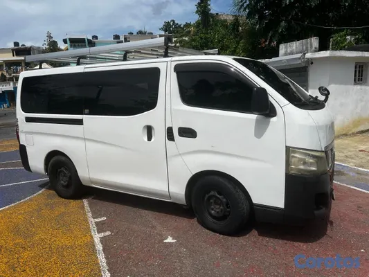 camiones y vehiculos pesados - Nissan  2014 6