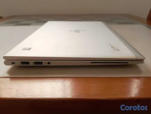 computadoras y laptops - Laptop HP Elitebook 840 G8, i7, 11th, 256Gb. 9
