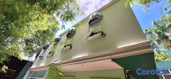 casas - Casa en alquiler para negocio en Los Jardines Del  8