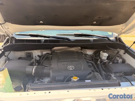 jeepetas y camionetas - toyota tundra edition 1794 9