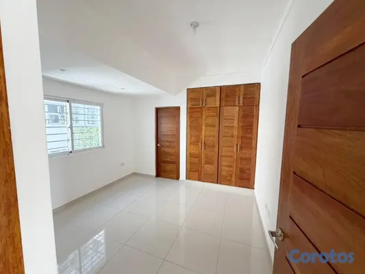 apartamentos - Apartamento en alquiler en Evaristo Morales 9