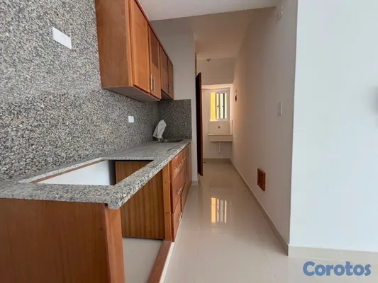 apartamentos - vendo nuevos en el millón 1 -2 y tres habitaciónes parqueos lokert precios 125 8