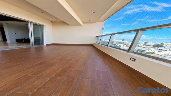 apartamentos - Venta de espacioso apartamento con vista al mar en los Cacicazgos 2