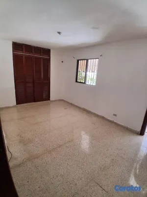 casas - Casa de dos niveles en venta en El Millon 7