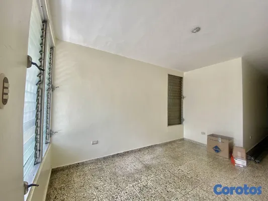 casas - Casa en alquiler para uso comercial en Las Pradera 10