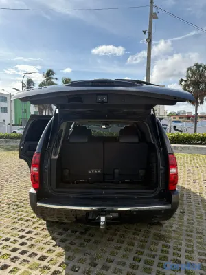 jeepetas y camionetas - CHEVROLET TAHOE LTZ 2011 4X4 DE LA CASA 14