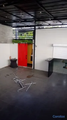 oficinas y locales comerciales - Local en Alquiler | 95 m² | Mirador Norte, primer nivel. 3