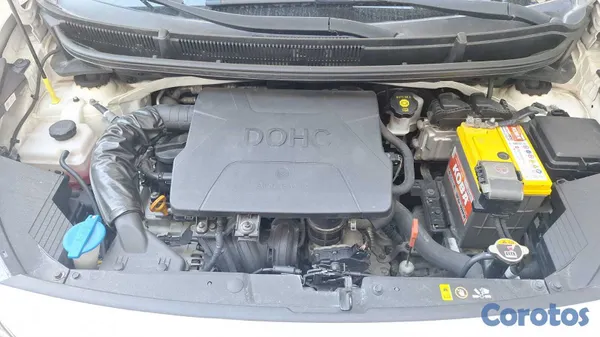 carros - Kia Picanto 2023 en excelentes condiciones 5