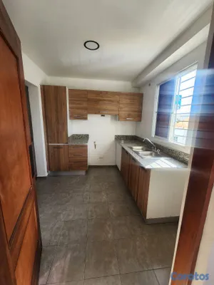 apartamentos - De oportunidad apartamento en Evaristo Morales 4