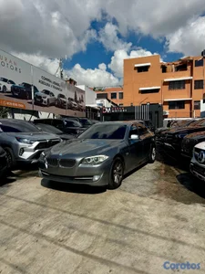 BMW Serie 5 520I M Package 2013
