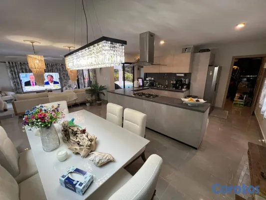 casas vacacionales y villas - Villa en Venta + Piscina + Terraza | Punta Cana -3 2