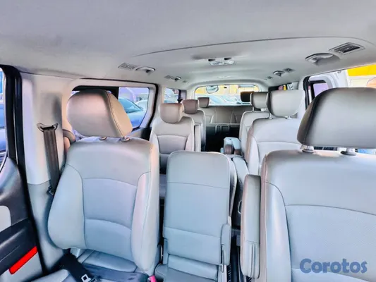 jeepetas y camionetas - HYUNDAI GRAND STAREX IMPORTADA 2021 | 12 PASAJEROS 15