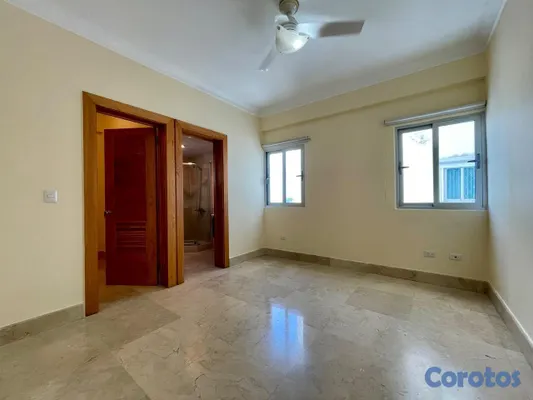 apartamentos - Amplio apartamento en alquiler en Piantini 8
