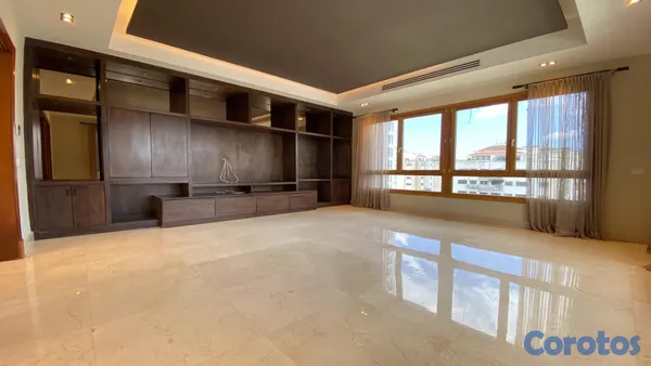 apartamentos - Apartamento en venta en Ensanche Piantini con área social y 4 parqueos 3